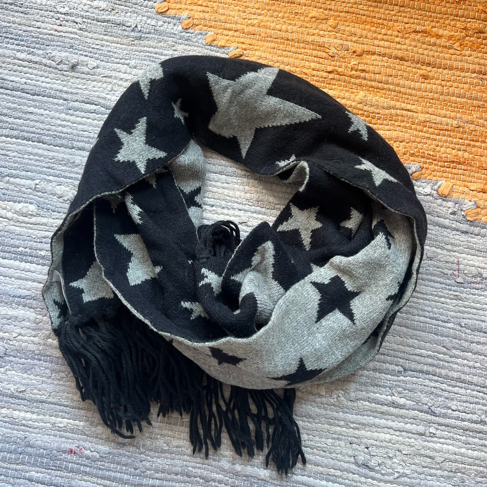 Urban Outfitters Star Patterned Black and Gray Scarf